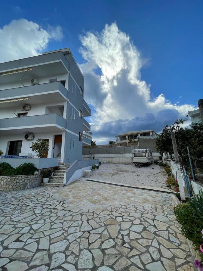 Hola Rooms Ксамил Екстериор снимка