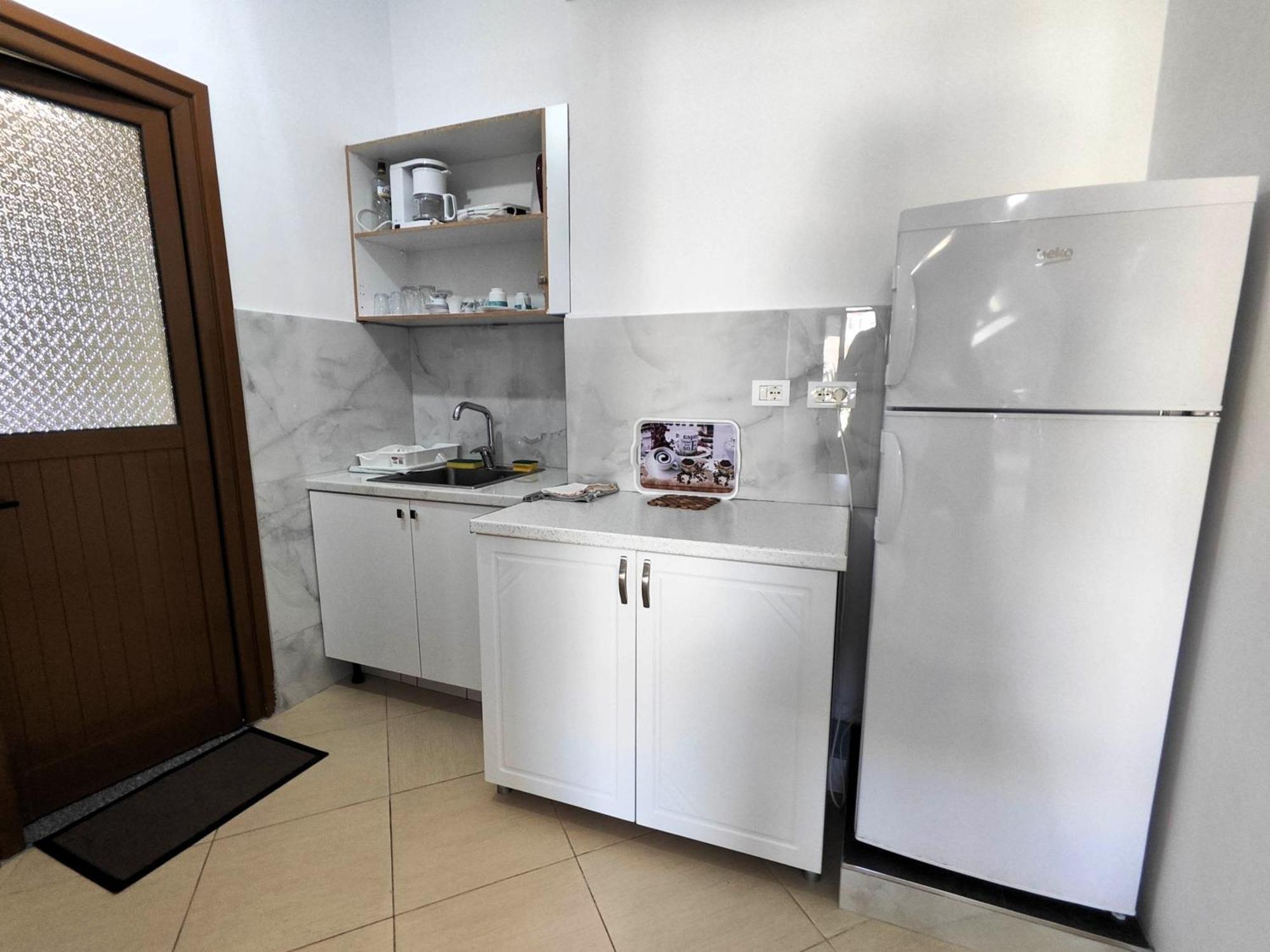 Hola Rooms Ксамил Екстериор снимка